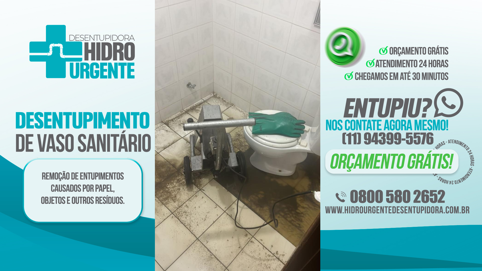 Técnico realizando desentupimento de vaso sanitário em São Paulo pela Desentupidora Hidro Urgente